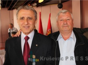 Desimir Pavlović i Radoica Milosavljević u vreme dok su obavljali dužnost gradonačelnika i zamenika gradonačelnika Kruševca FOTO: S.Milenković 