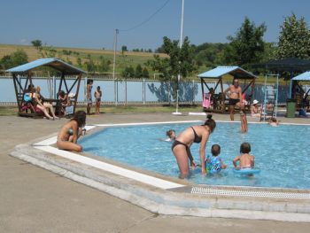 Sezona kupanja na otvorenim bazenima počeće posle 15. jula FOTO: S. Milenković