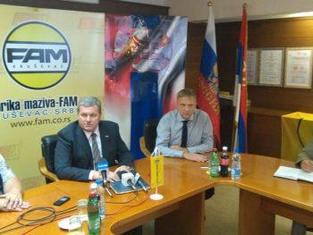 Vladica Petrović i Pavel Verenikin nakon potpisivanja ugovora FOTO: S. Milenković 