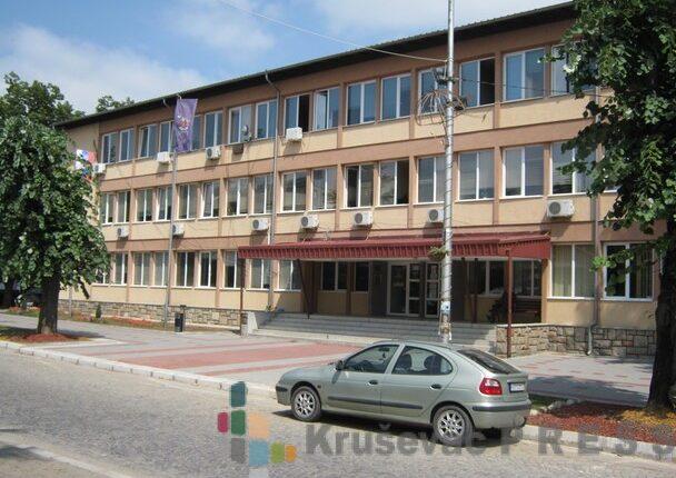 „POLITIČKO PRELETANJE“ U VARVARINU: Trojica bivših socijalista prešli u SNS!