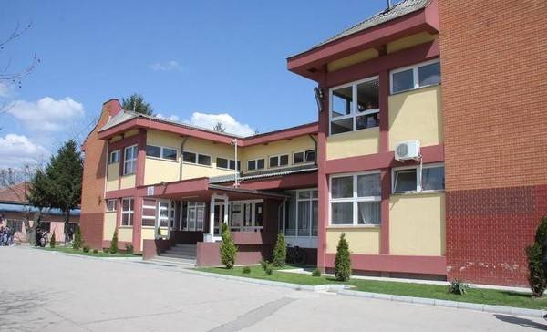 Srednja škola u Varvarinu upisuje tehničare za industrijsku i farmaceutsku tehnologiju