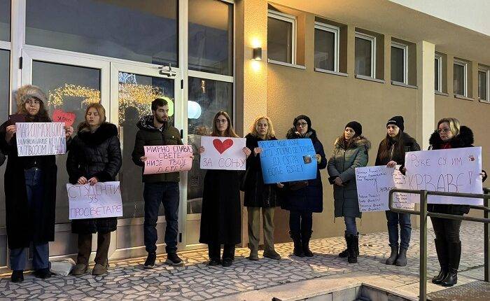 PODRŠKA ZA PROSVETNE RADNIKE: “Školski čas u zadnji čas” održan u Ćićevcu