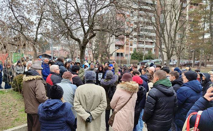 СКУП ПРОСВЕТНИХ РАДНИКА: Подршка за професоре из Трстеника, студенте и ђаке!