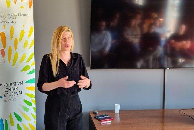 Film o SLAPP tužbama “Šamaranje u ime naroda” svuda izaziva emotivne reakcije