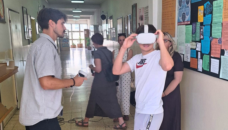 Prva tehnička škola u Kruševcu dobila najsavremenije VR naočare
